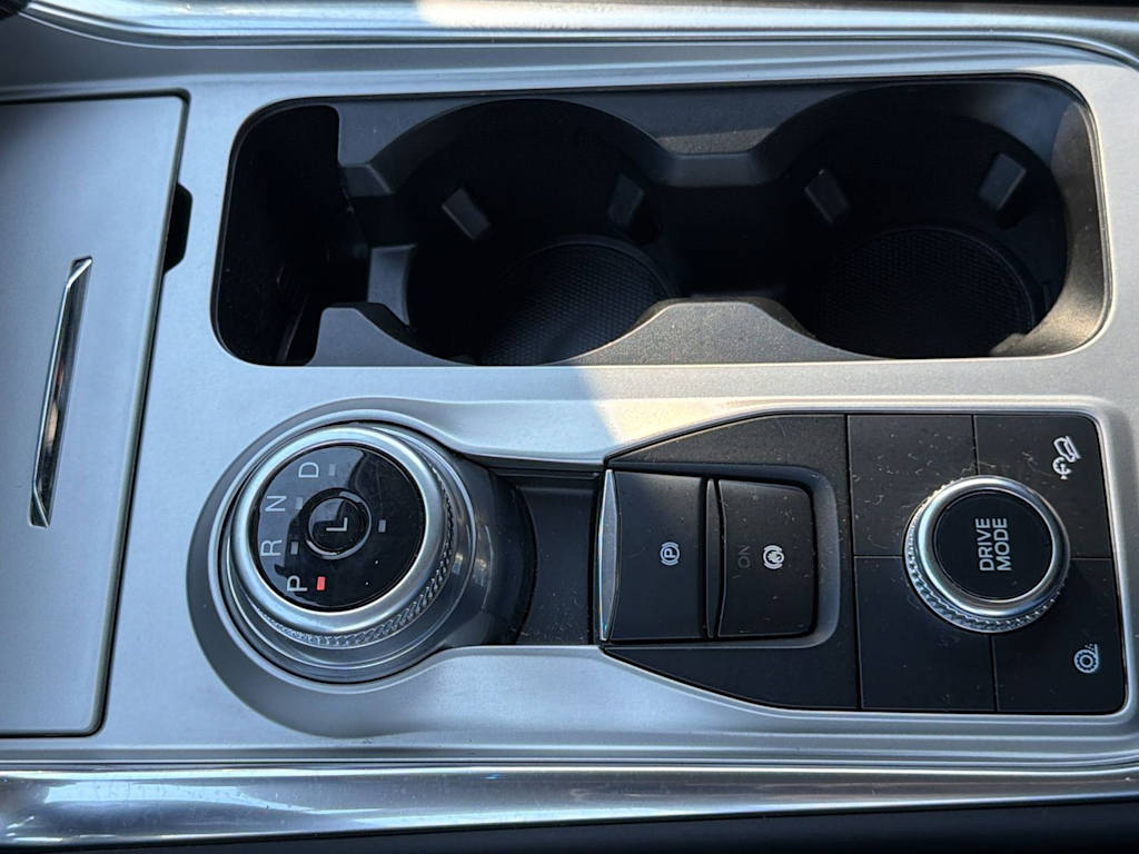 Thumbnail: 2023 Ford Explorer - 34