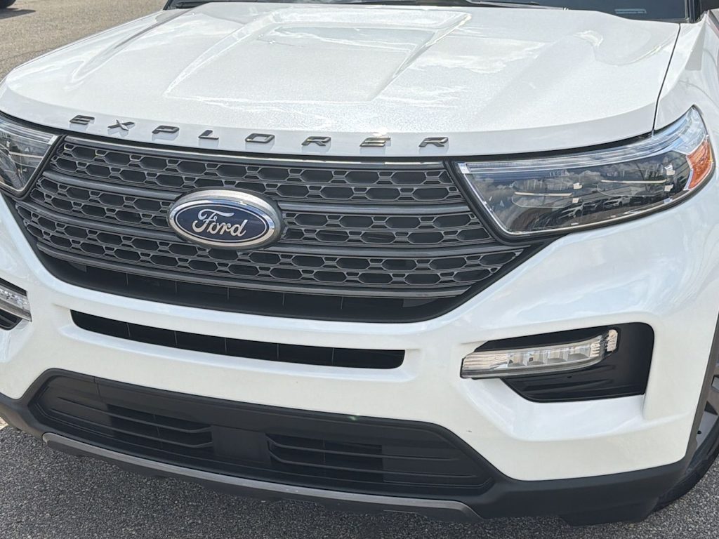 Thumbnail: 2023 Ford Explorer - 21