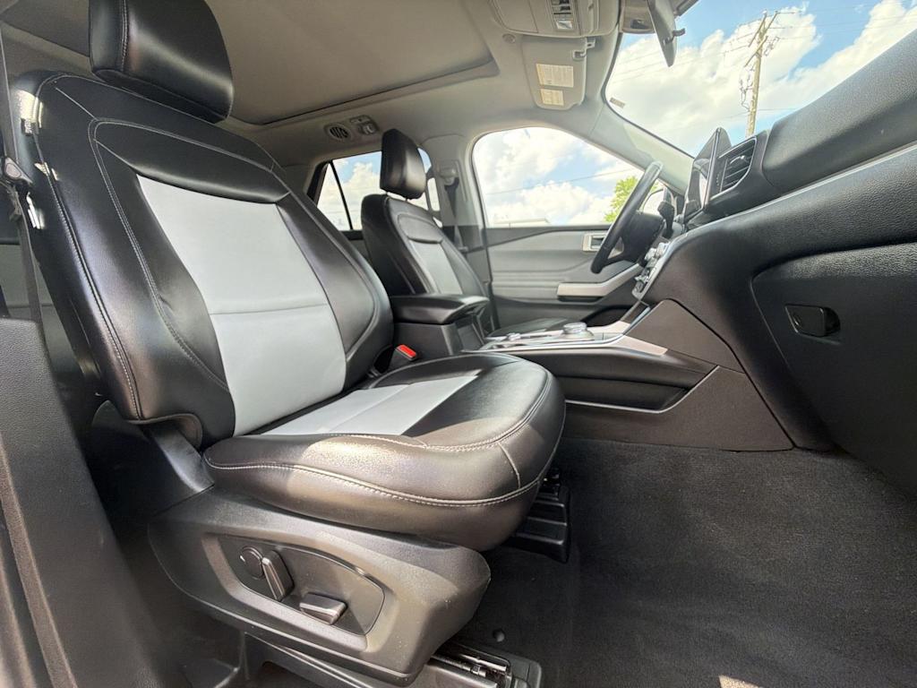 Thumbnail: 2023 Ford Explorer - 26