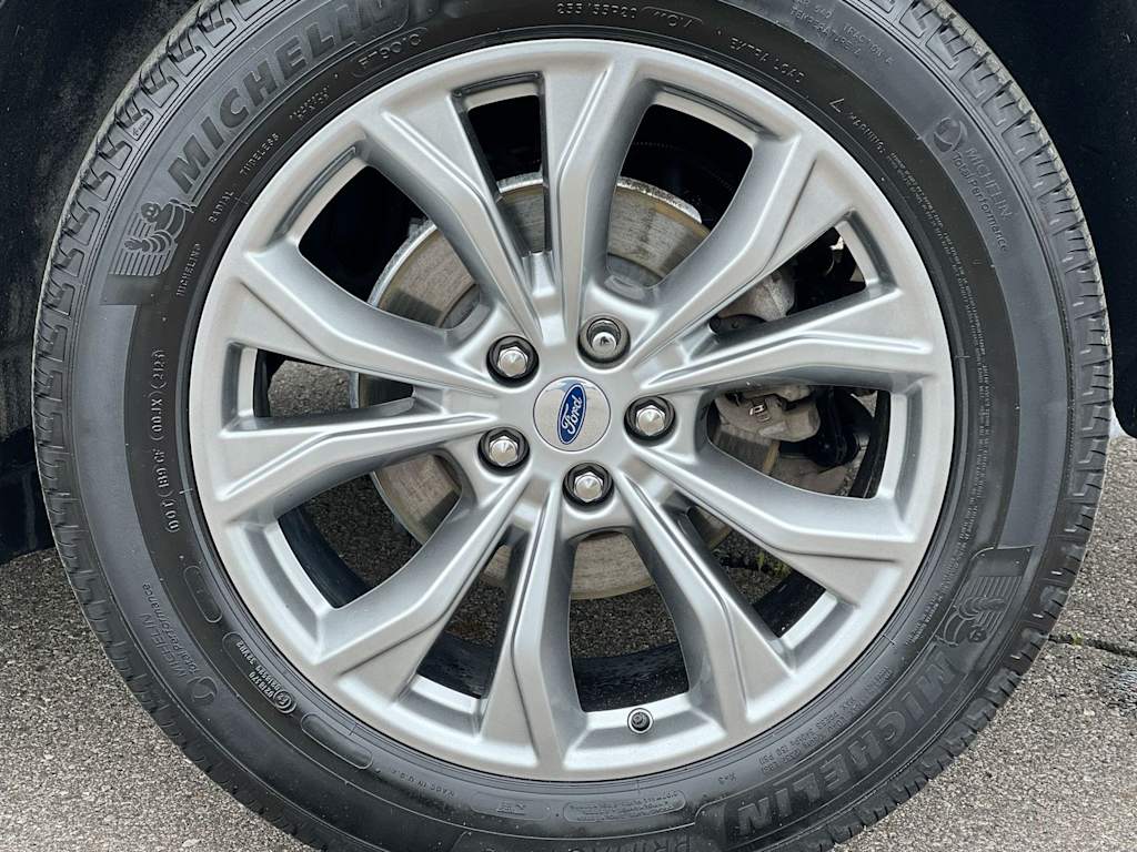 Thumbnail: 2023 Ford Explorer - 8