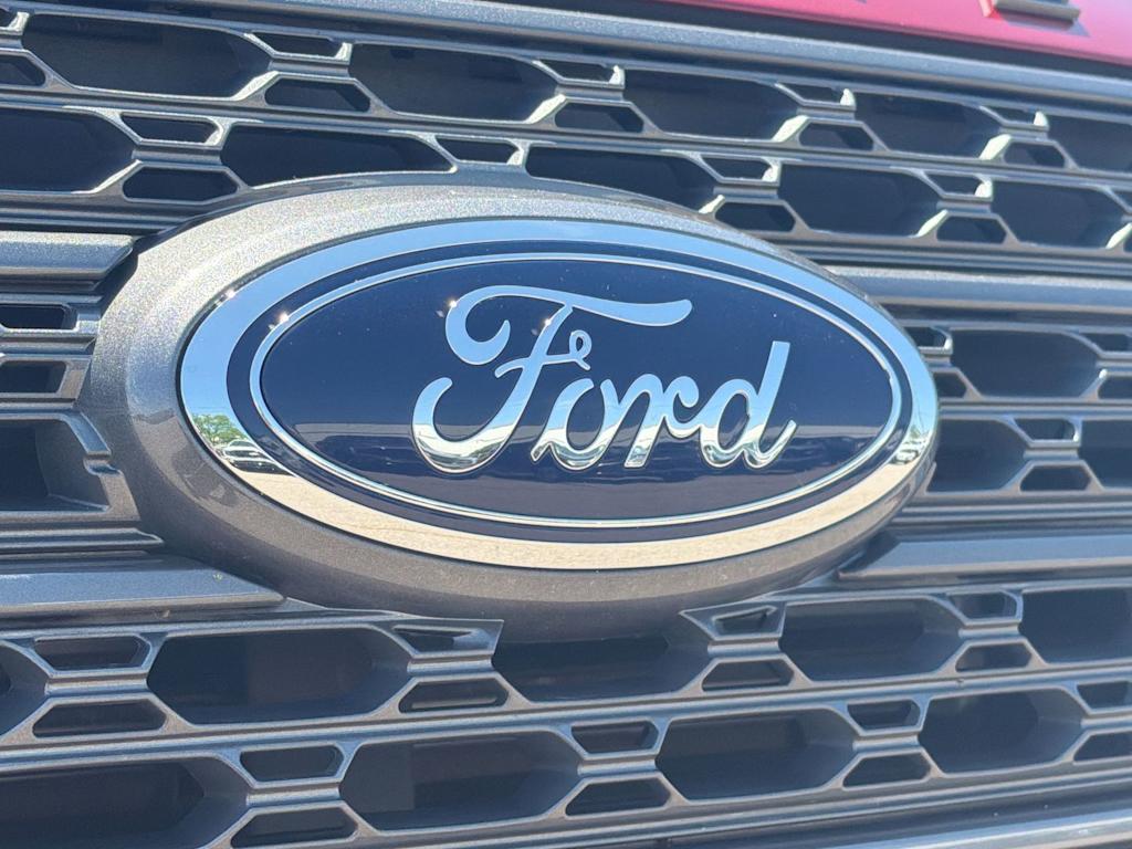 Thumbnail: 2024 Ford Explorer - 7
