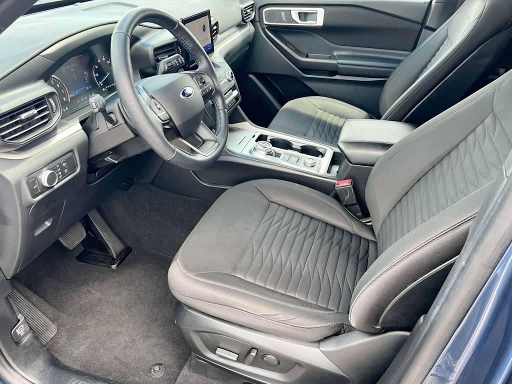 Thumbnail: 2020 Ford Explorer - 10