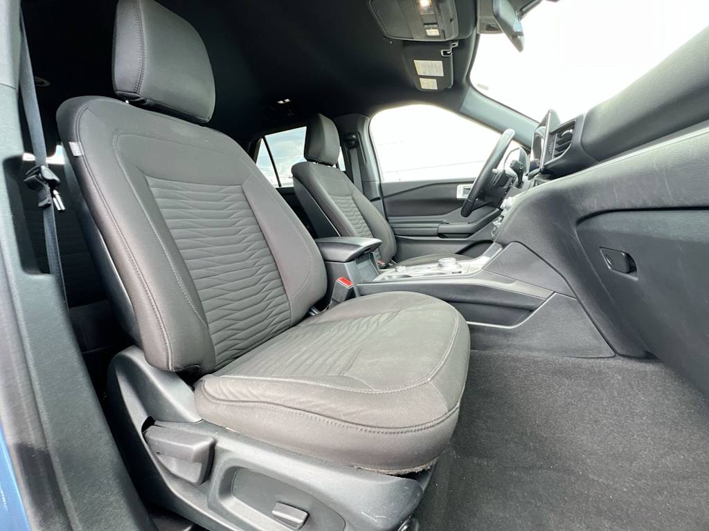 Thumbnail: 2020 Ford Explorer - 26