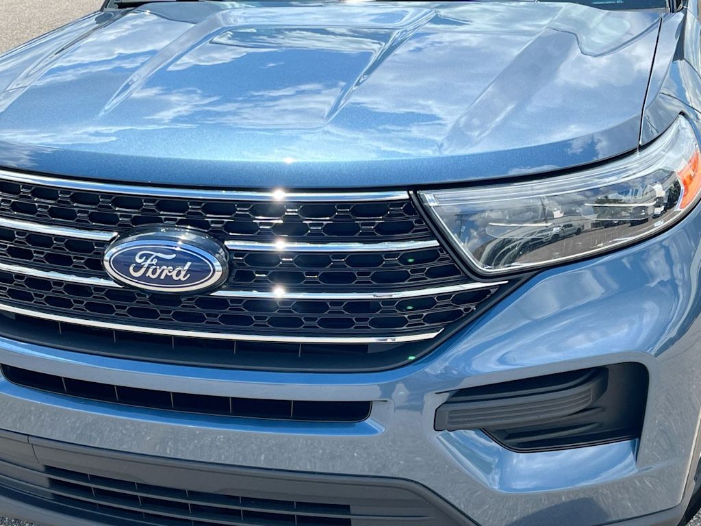 Thumbnail: 2020 Ford Explorer - 21