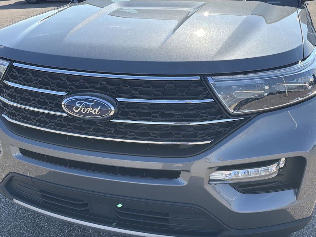 Thumbnail: 2023 Ford Explorer - 22