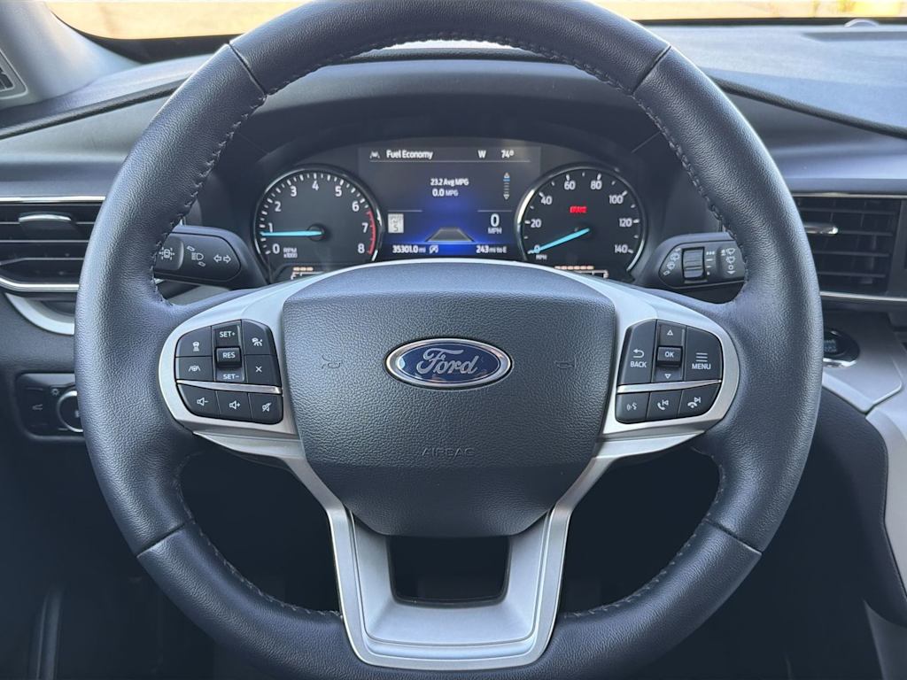 Thumbnail: 2023 Ford Explorer - 9