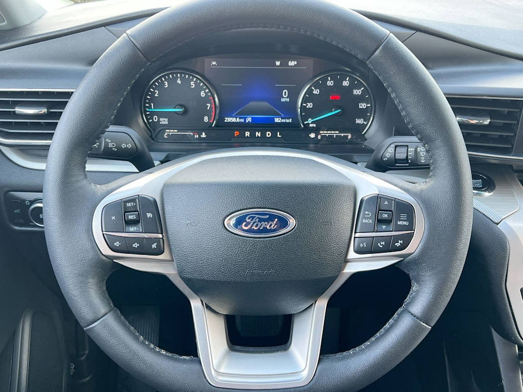 Thumbnail: 2024 Ford Explorer - 9