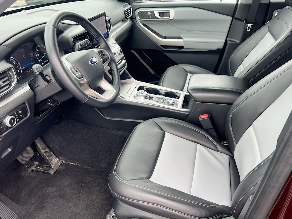 Thumbnail: 2023 Ford Explorer - 9