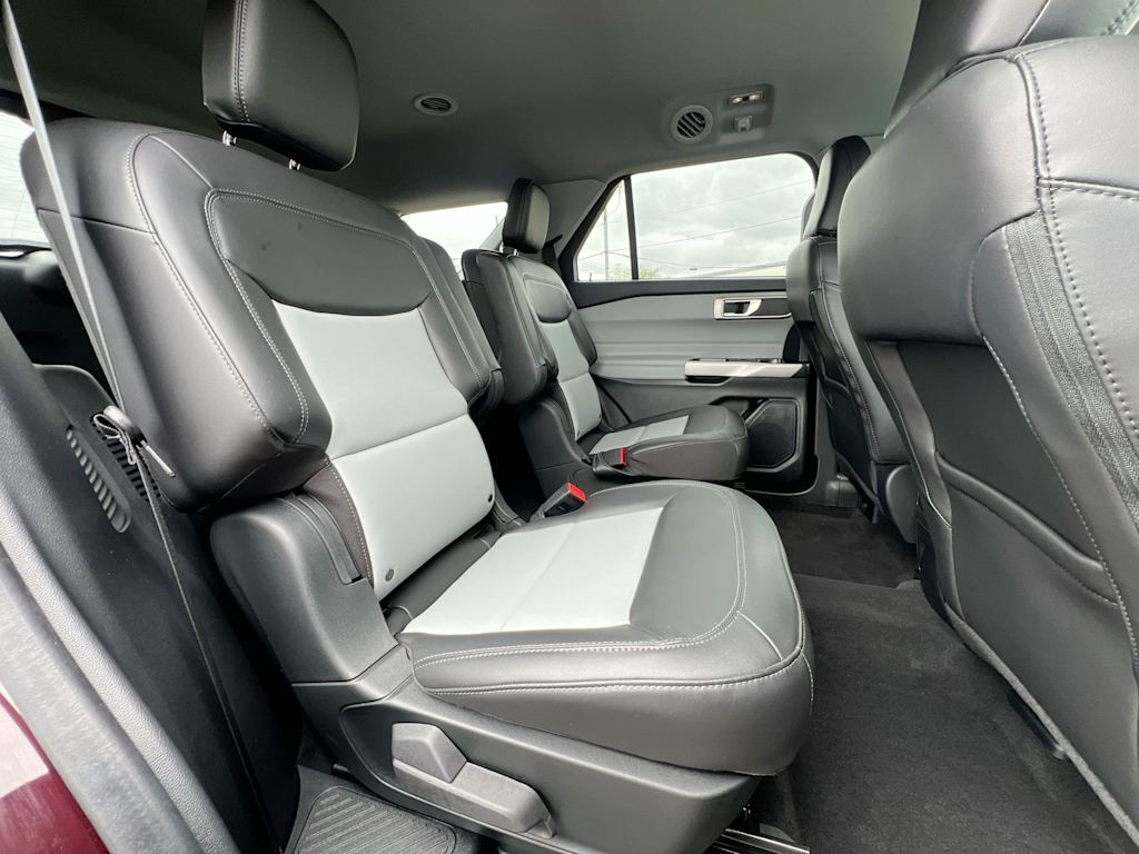 Thumbnail: 2023 Ford Explorer - 25