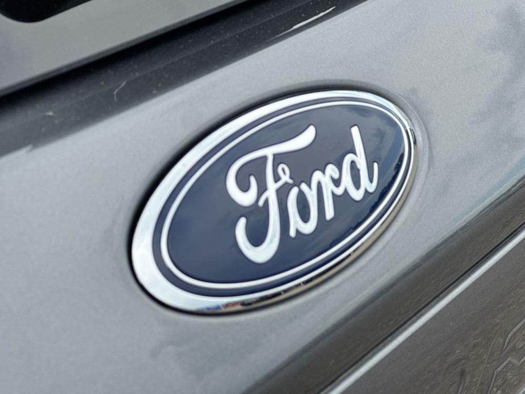 Thumbnail: 2023 Ford Explorer - 7