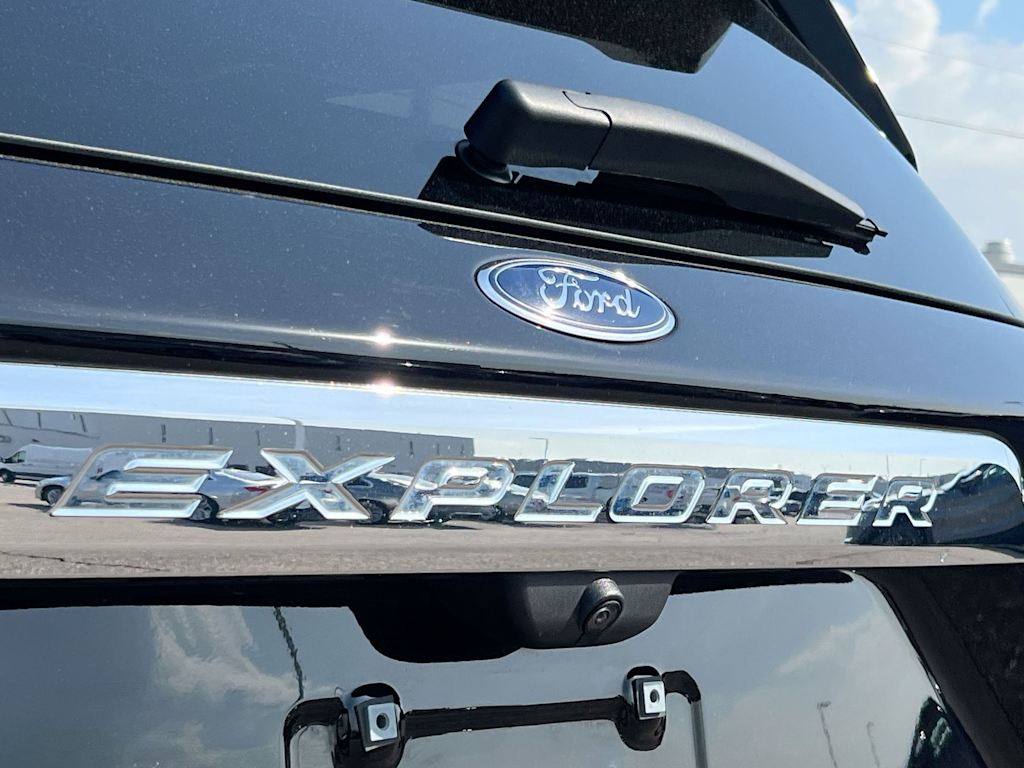 Thumbnail: 2024 Ford Explorer - 7