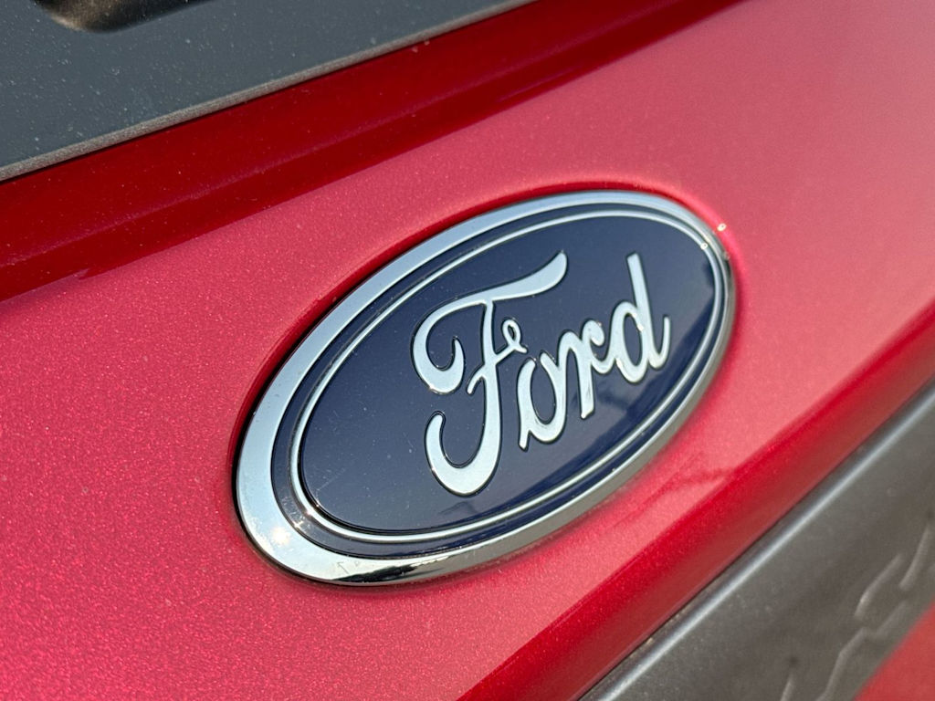 Thumbnail: 2023 Ford Explorer - 7