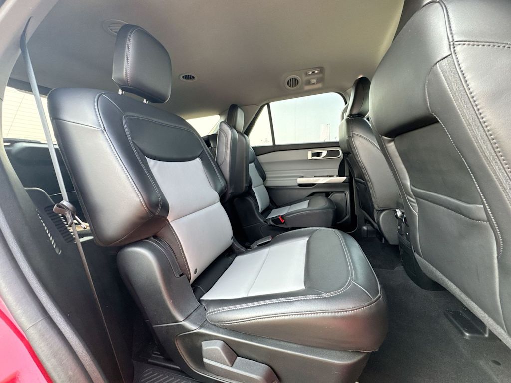 Thumbnail: 2023 Ford Explorer - 26