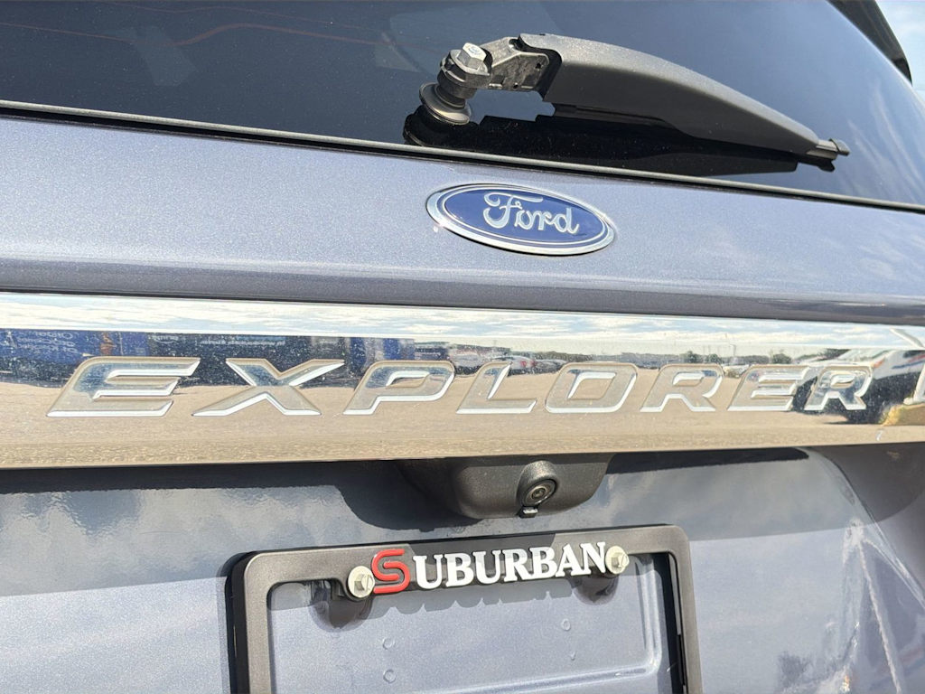 Thumbnail: 2021 Ford Explorer - 22