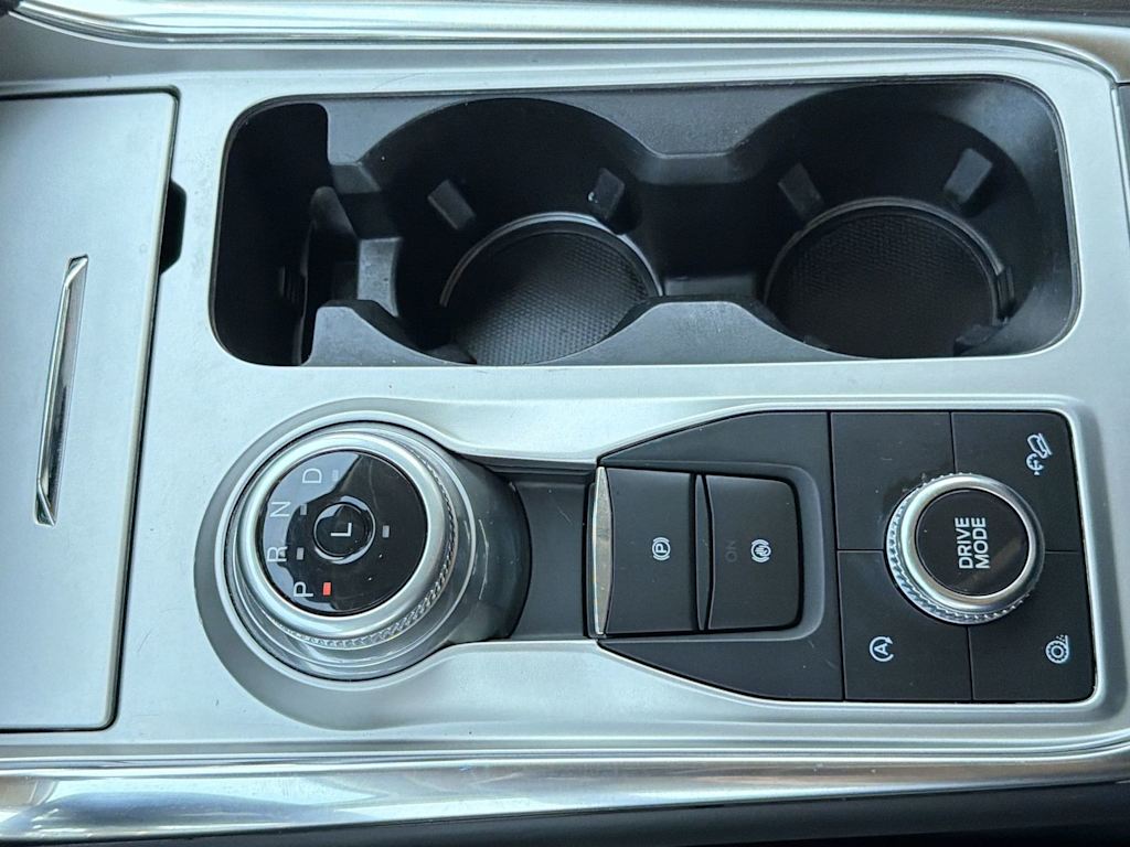Thumbnail: 2021 Ford Explorer - 35