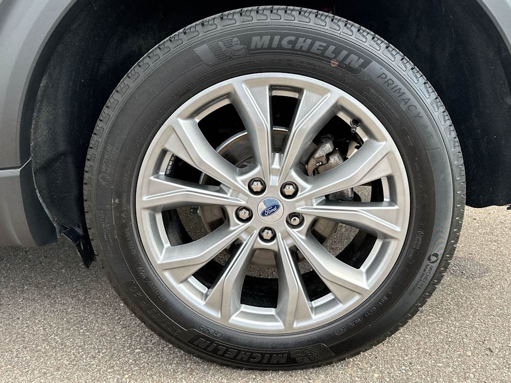 Thumbnail: 2023 Ford Explorer - 8