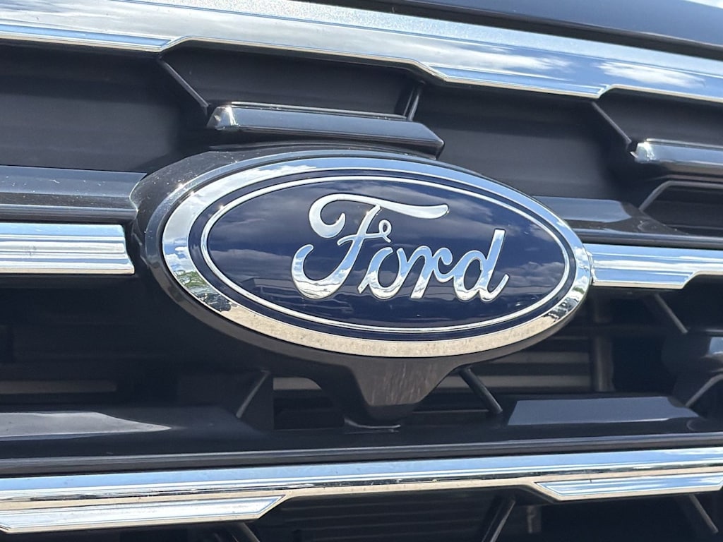 Thumbnail: 2026 Ford Explorer - 7