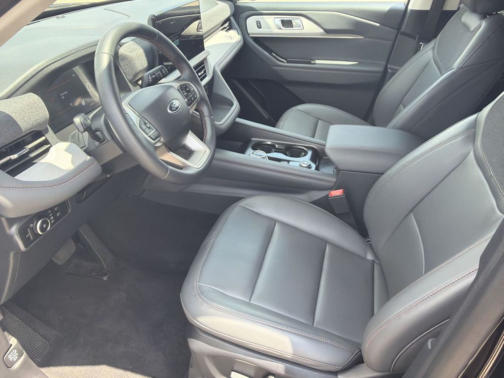 Thumbnail: 2026 Ford Explorer - 10