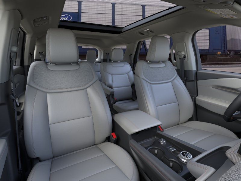 Thumbnail: 2026 Ford Explorer - 7
