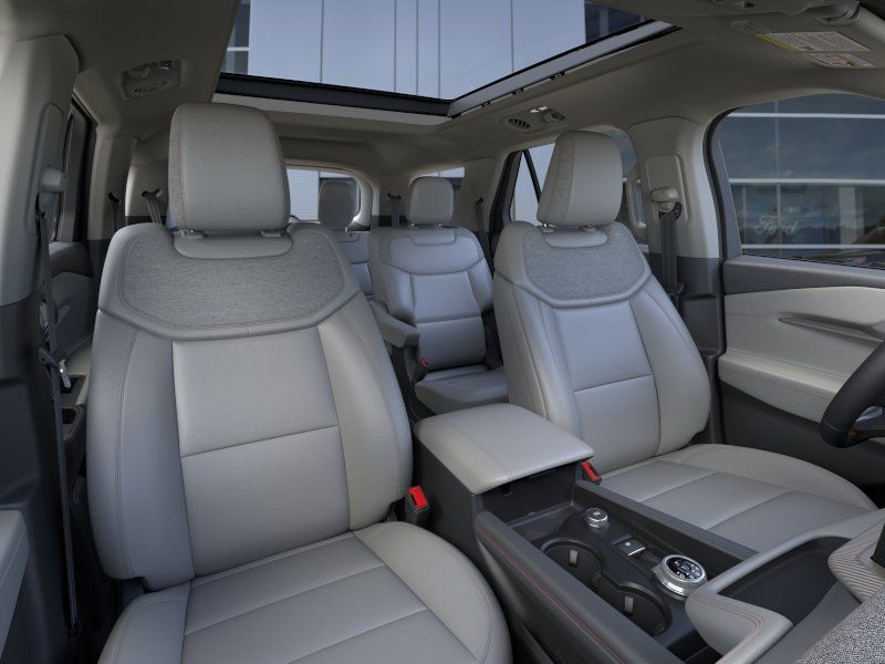 Thumbnail: 2026 Ford Explorer - 7