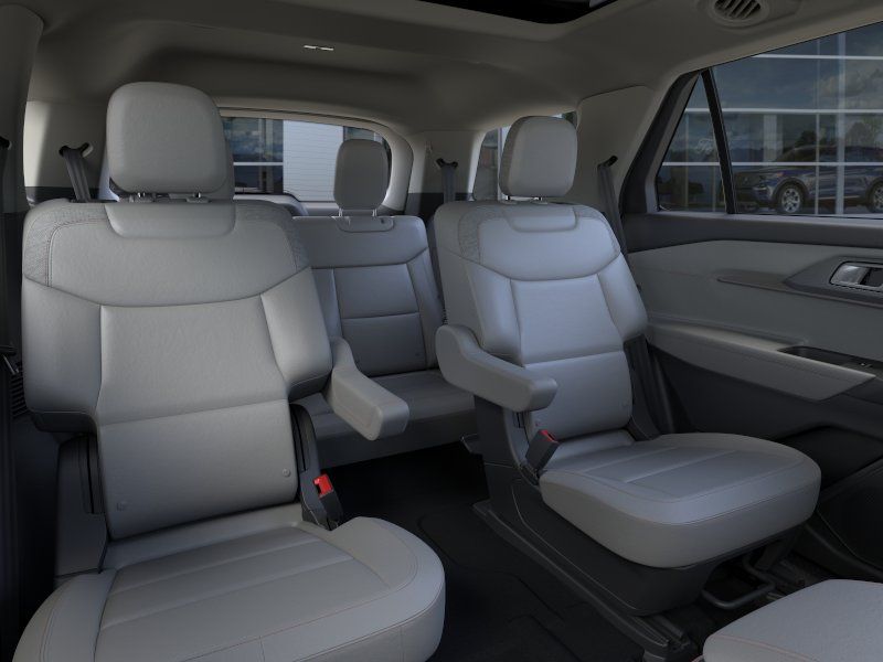 Thumbnail: 2026 Ford Explorer - 9