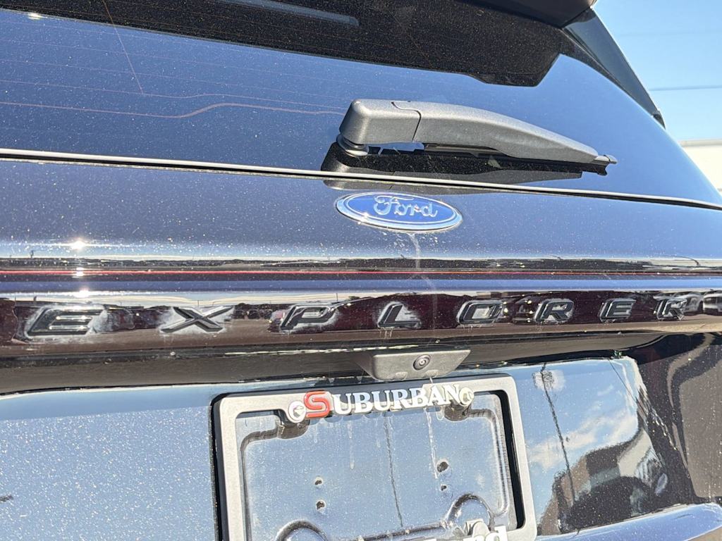 Thumbnail: 2025 Ford Explorer - 9