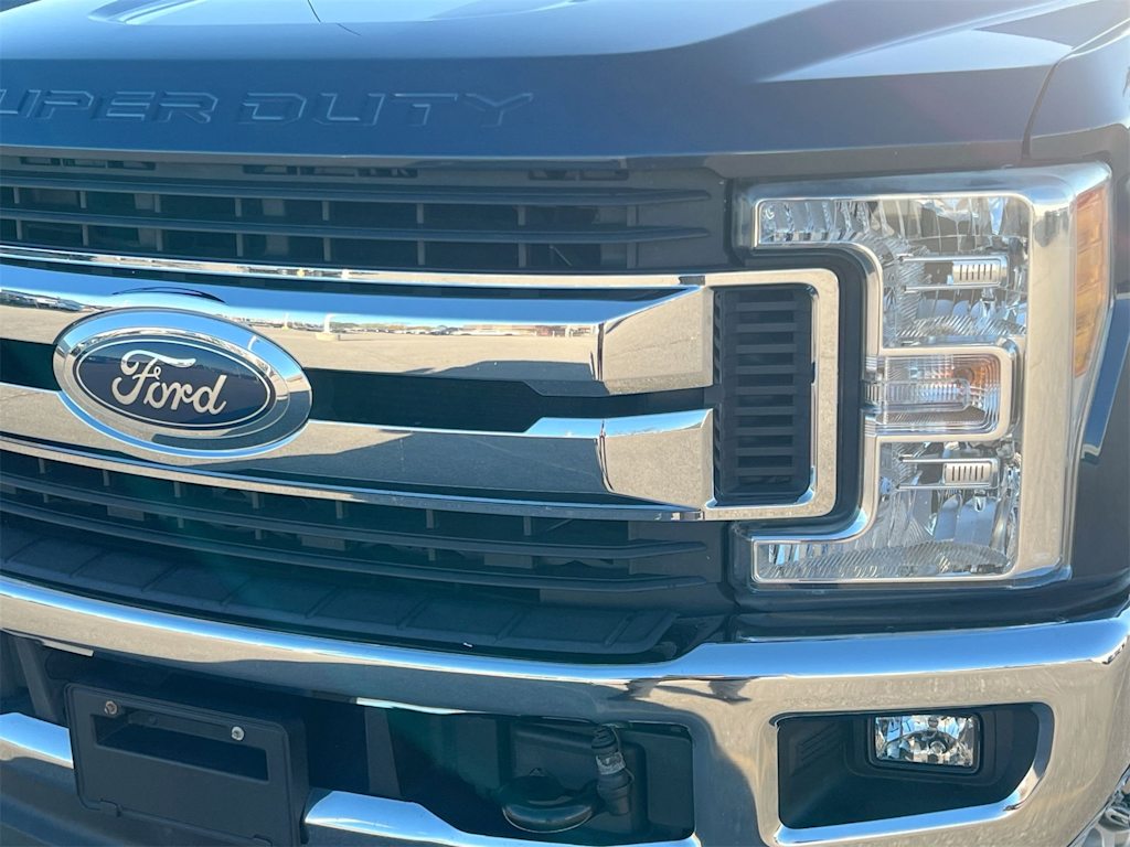 Thumbnail: 2017 Ford F-250 - 14