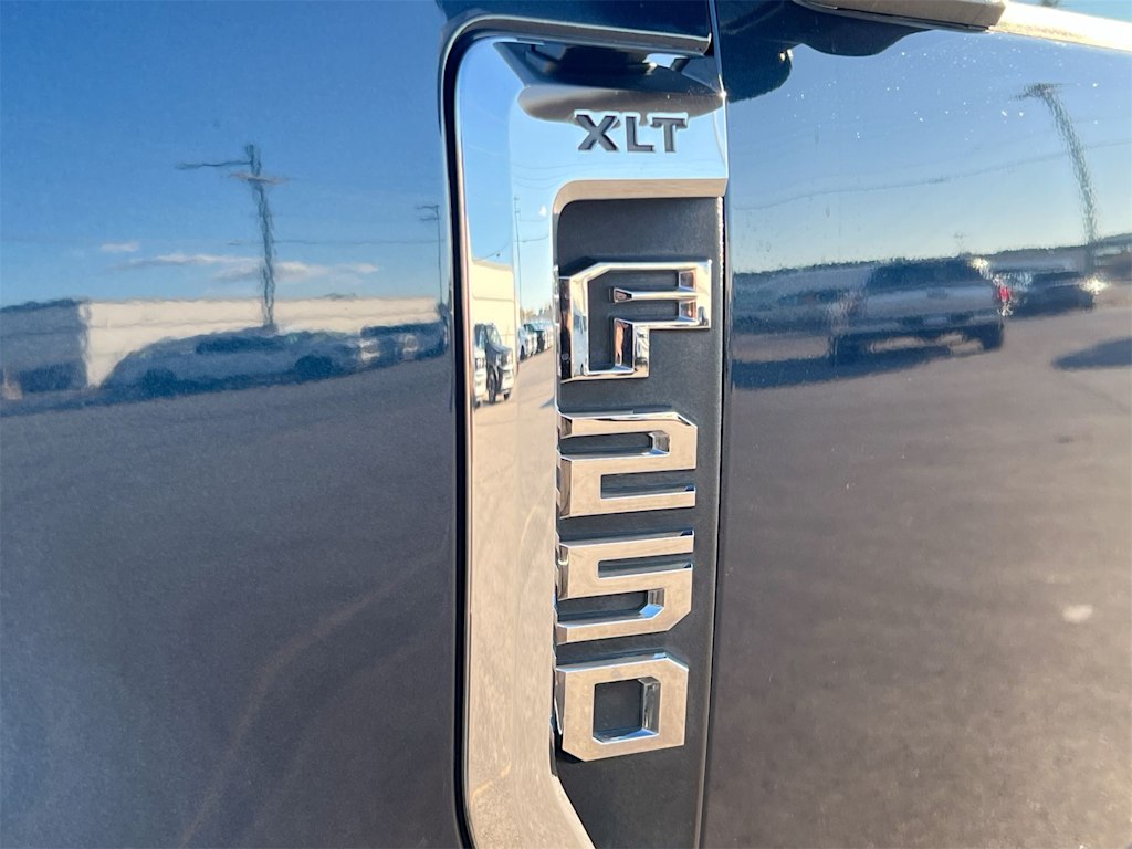 Thumbnail: 2017 Ford F-250 - 22