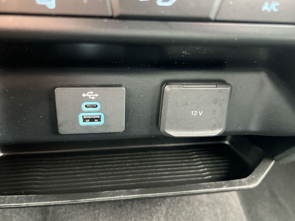 Thumbnail: 2024 Ford F-250 - 32