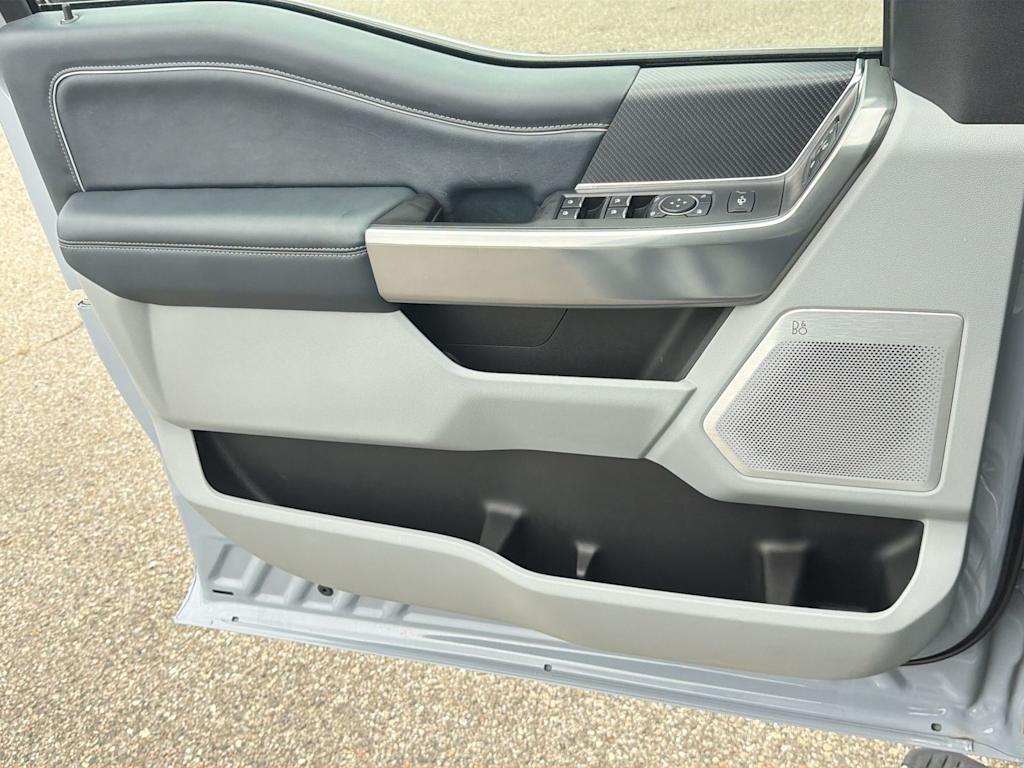 Thumbnail: 2024 Ford F-350 - 33