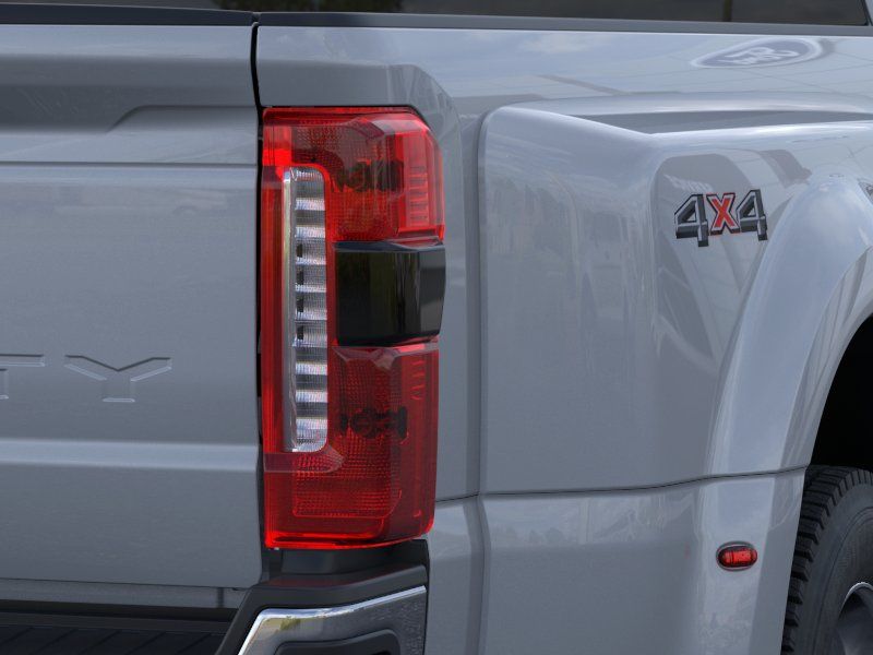Thumbnail: 2026 Ford F-450 - 21