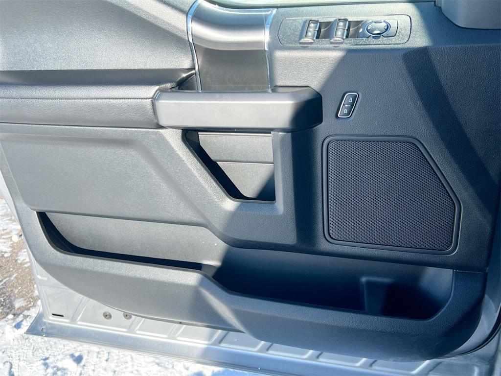 Thumbnail: 2020 Ford F-150 - 33