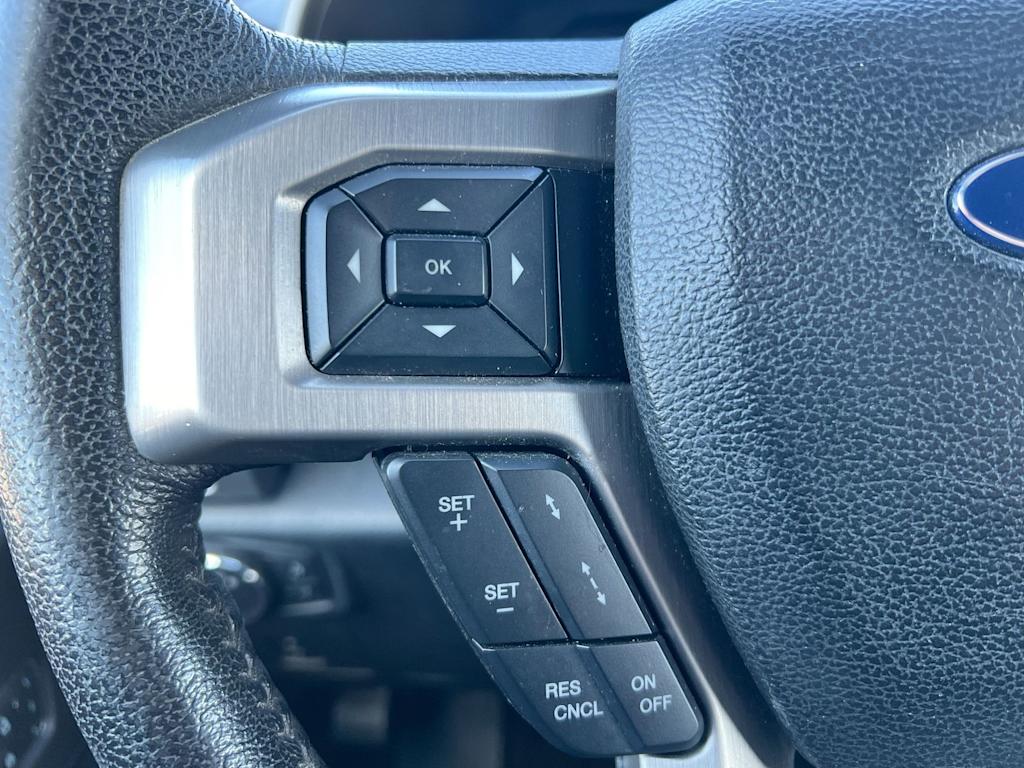 Thumbnail: 2016 Ford F-150 - 28