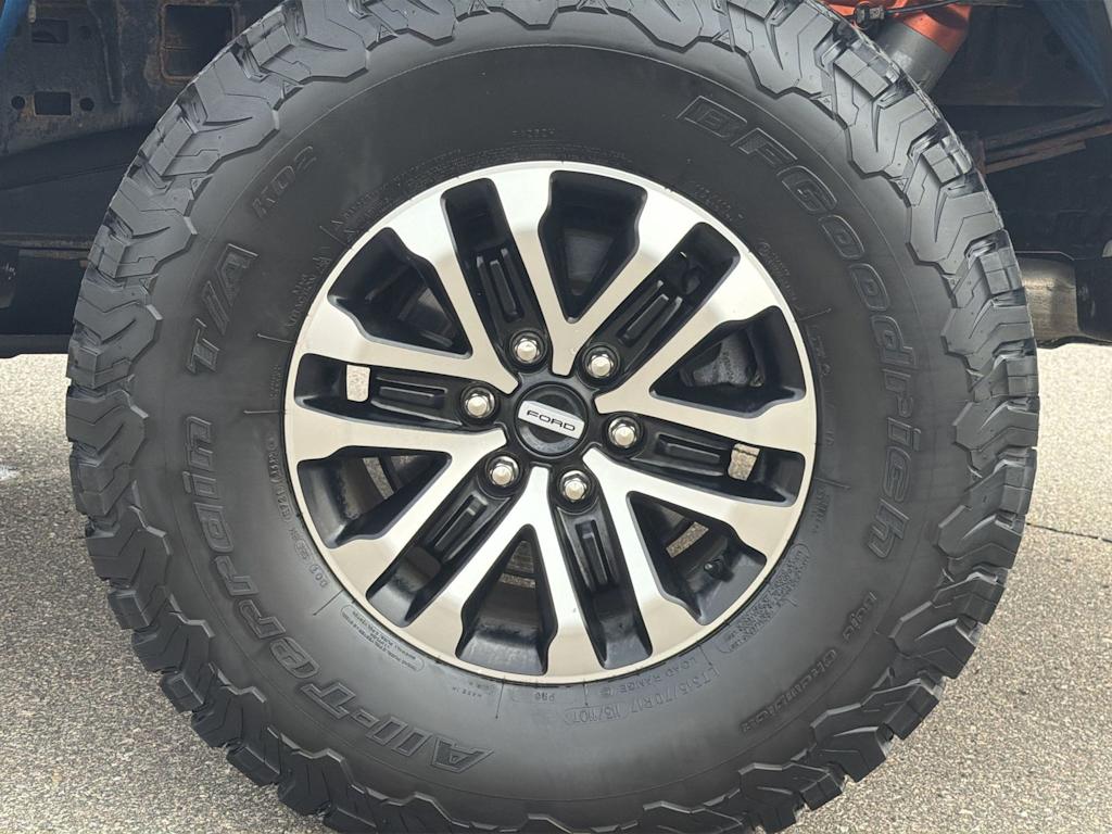 Thumbnail: 2019 Ford F-150 - 8