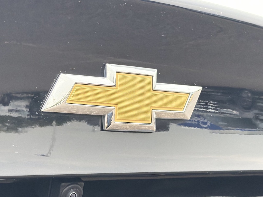 Thumbnail: 2023 Chevrolet Malibu - 23