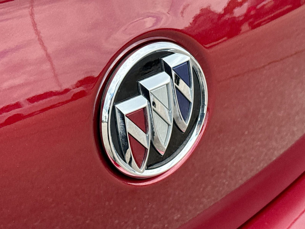 Thumbnail: 2017 Buick LaCrosse - 23
