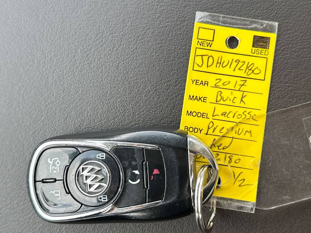 Thumbnail: 2017 Buick LaCrosse - 17