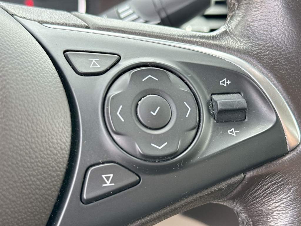 Thumbnail: 2017 Buick LaCrosse - 30