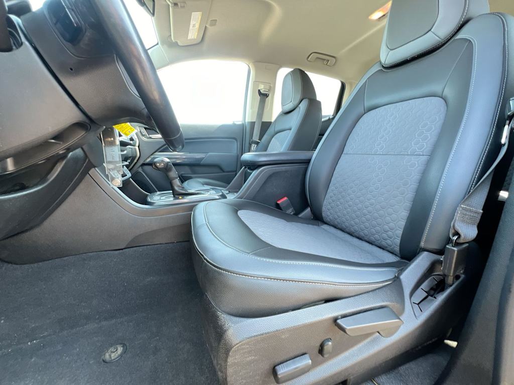 Thumbnail: 2020 Chevrolet Colorado - 11