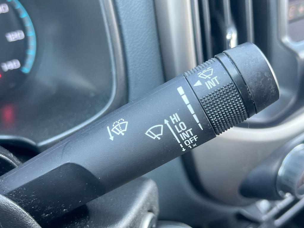 Thumbnail: 2020 Chevrolet Colorado - 29