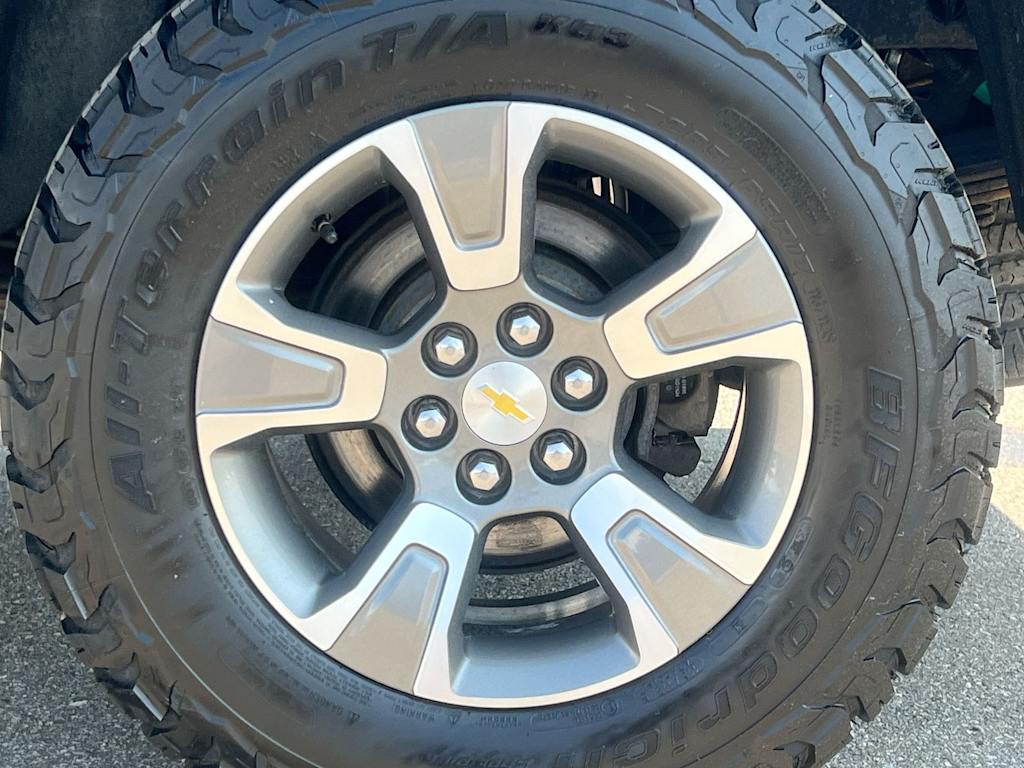 Thumbnail: 2020 Chevrolet Colorado - 8