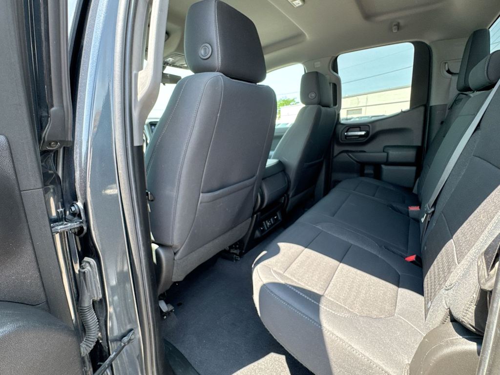Thumbnail: 2019 Chevrolet Silverado 1500 - 12