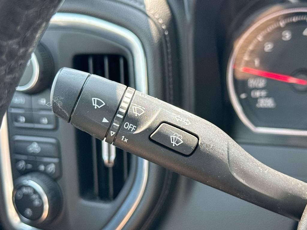 Thumbnail: 2019 Chevrolet Silverado 1500 - 31