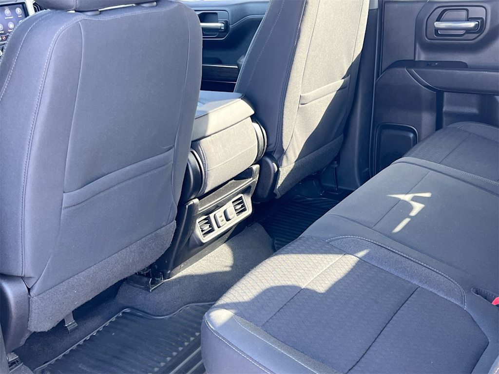 Thumbnail: 2019 Chevrolet Silverado 1500 - 27