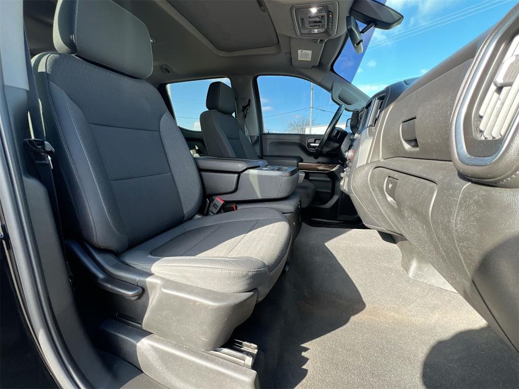 Thumbnail: 2019 Chevrolet Silverado 1500 - 29