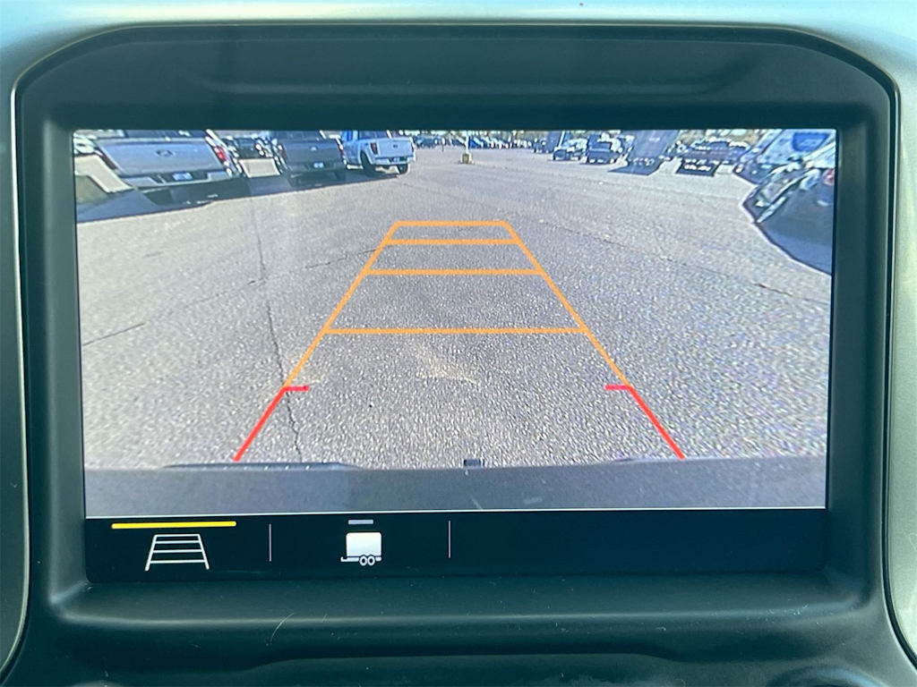 Thumbnail: 2019 Chevrolet Silverado 1500 - 32