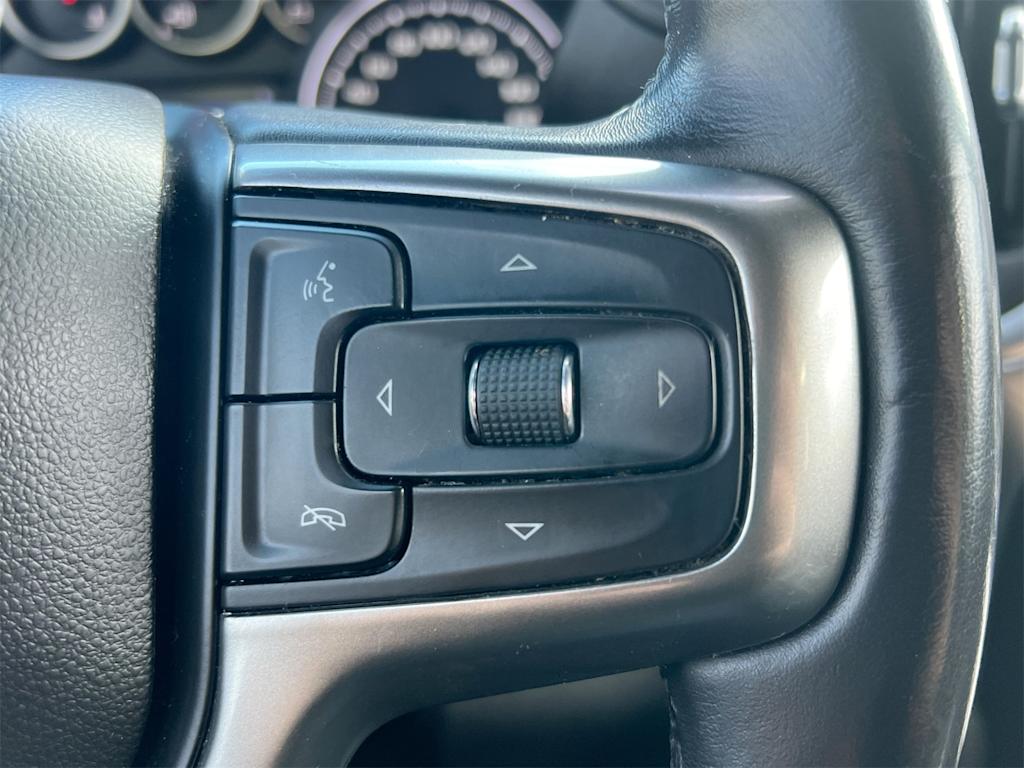 Thumbnail: 2019 Chevrolet Silverado 1500 - 31