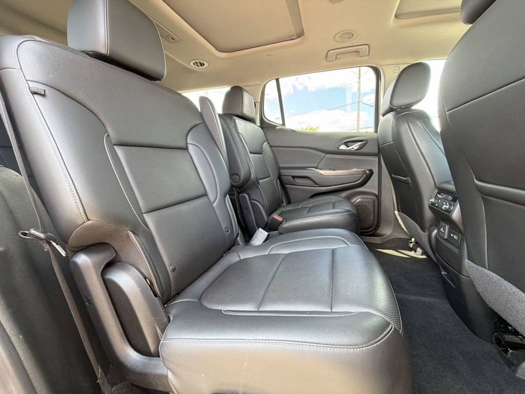 Thumbnail: 2021 GMC Acadia - 25