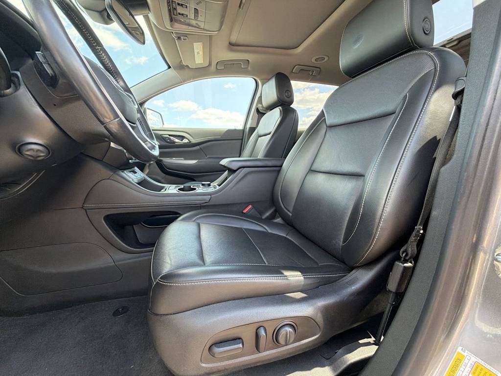 Thumbnail: 2021 GMC Acadia - 11