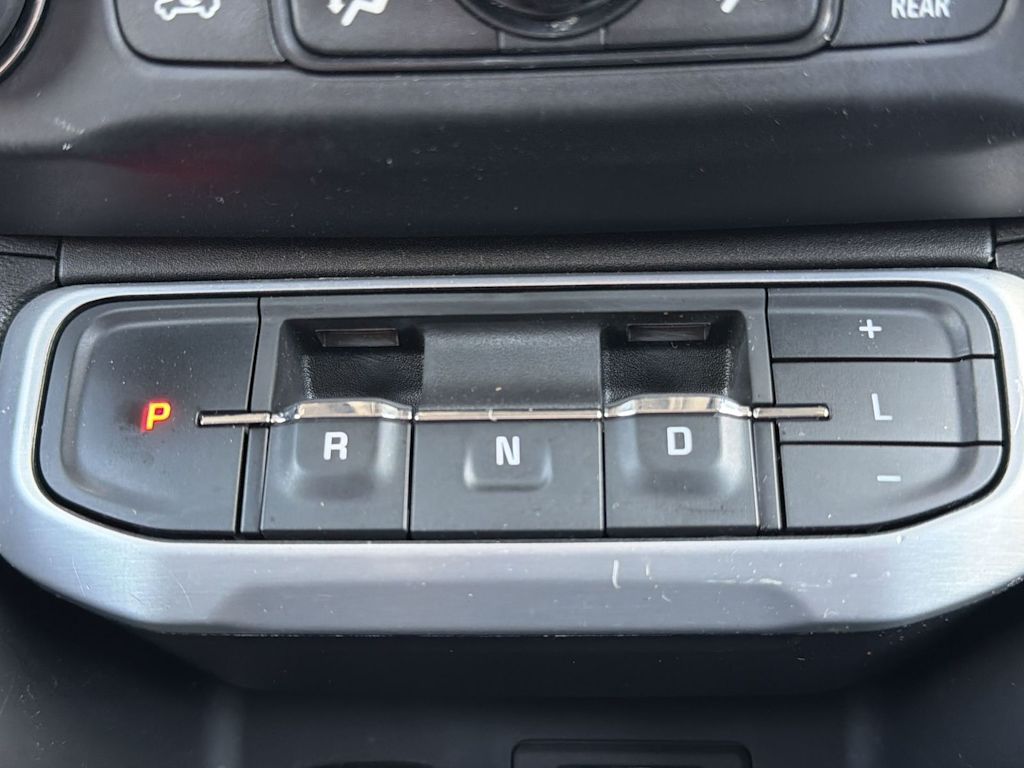 Thumbnail: 2021 GMC Acadia - 34